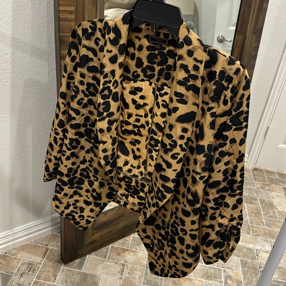 Leopard Print Silk Jacket - Picture 1 of 4